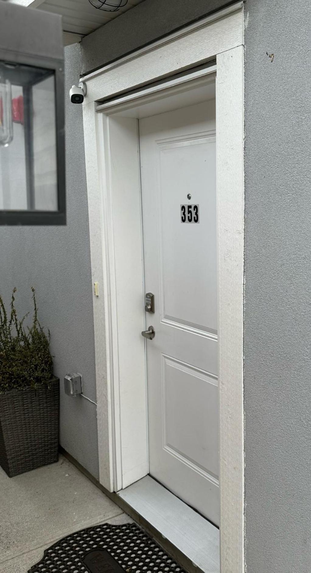 Bright And Cozy Modern Home In Vancouver - Central To Yvr-Downtown - Free Private Parking المظهر الخارجي الصورة